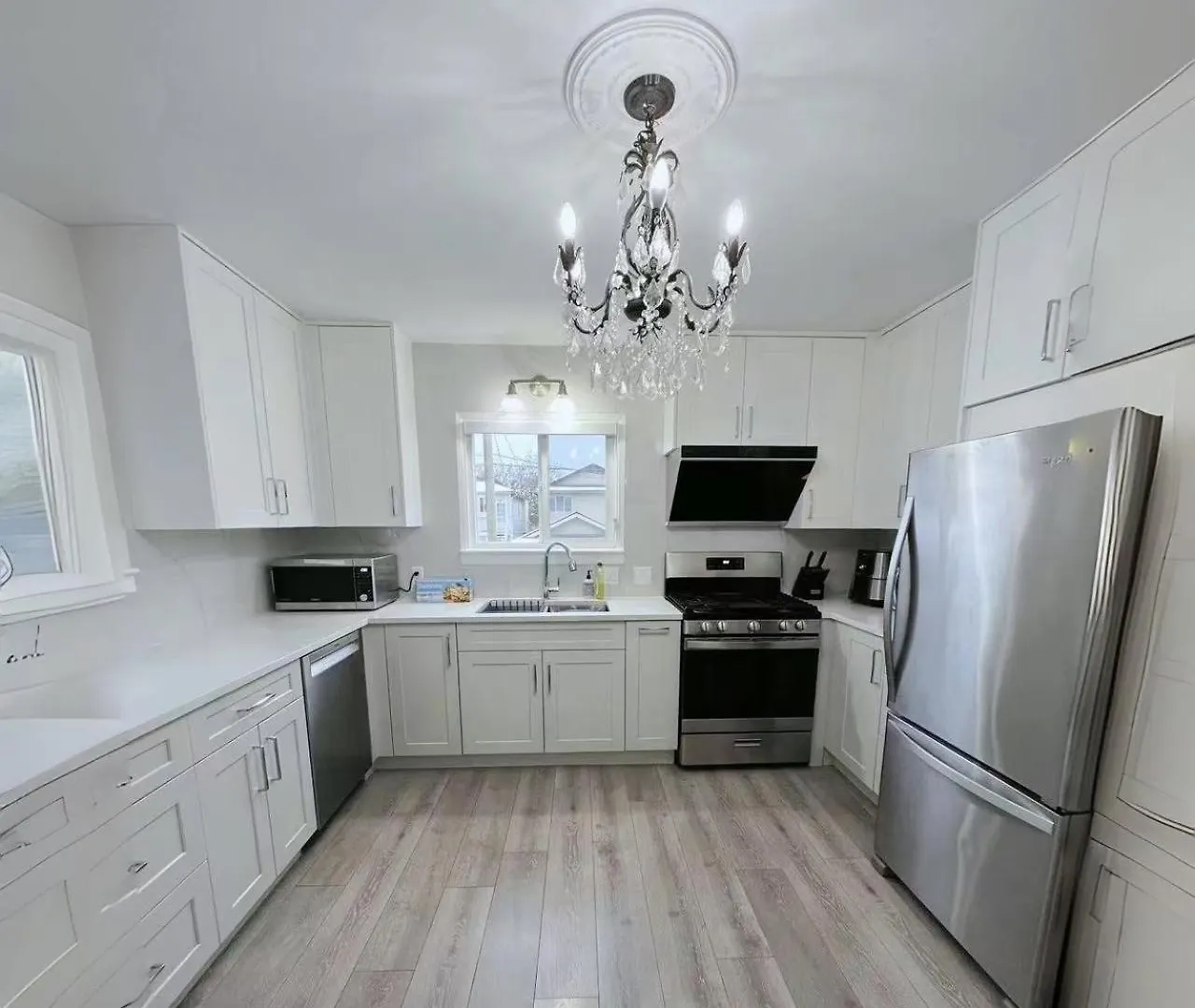 Elmshade Villa In Vancouver South
